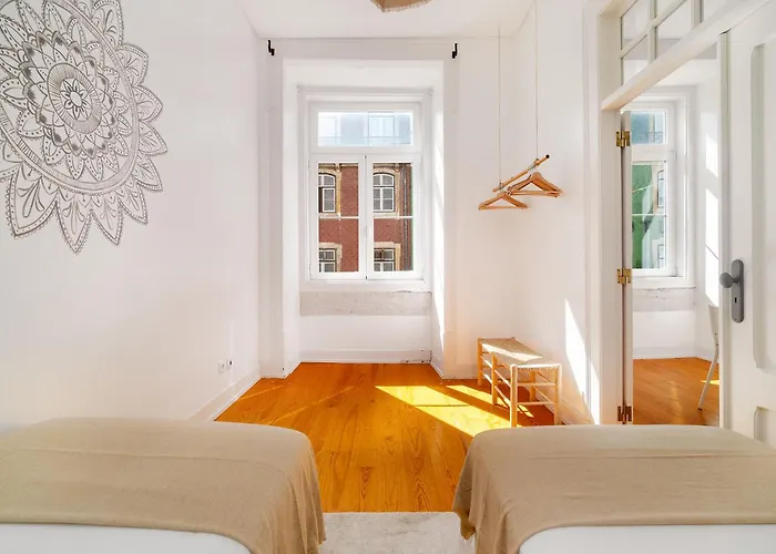 Whome Elegant Flat In A Top-notch Location شقة Lisboa
